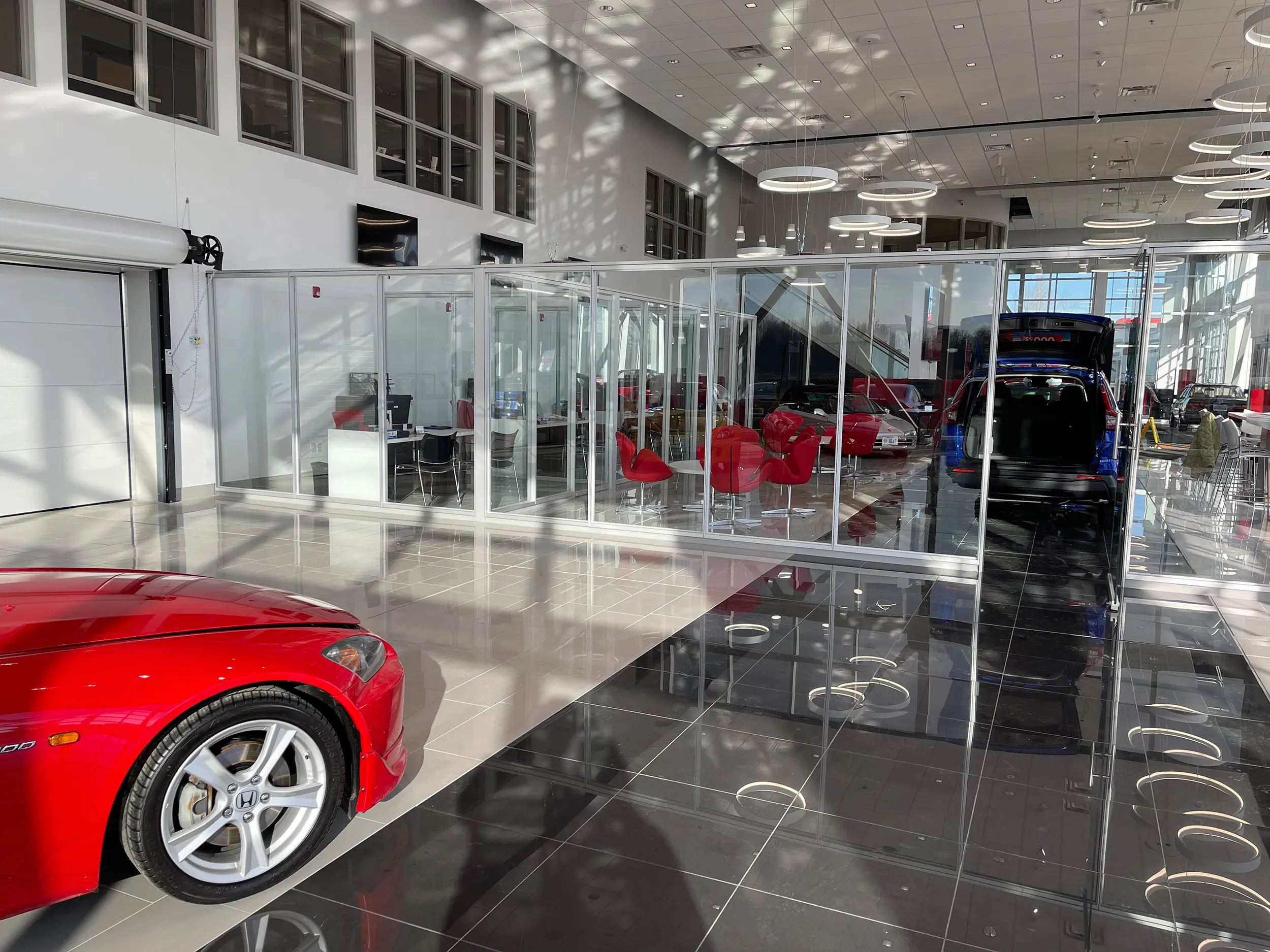 Cornwall Honda — Retail interior in Cornwall, ON by Verto360